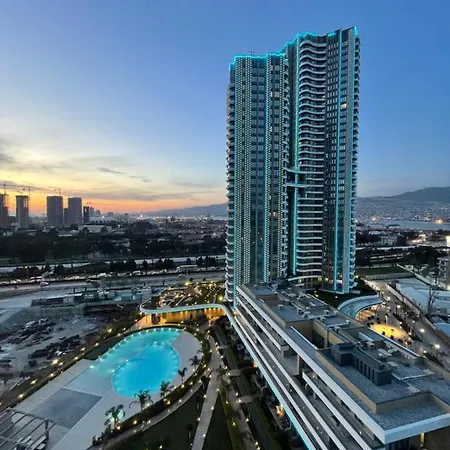 Appartamento Full Deniz Manzarali Izmir'in Merkezinde Muhtesem Bir Rezidans Smirne